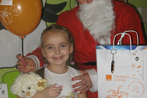 Odwiedziny Świętego Mikołaja w Szpitalu