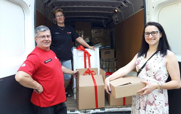 Zdjęcie przedstawicieli firmy DPD